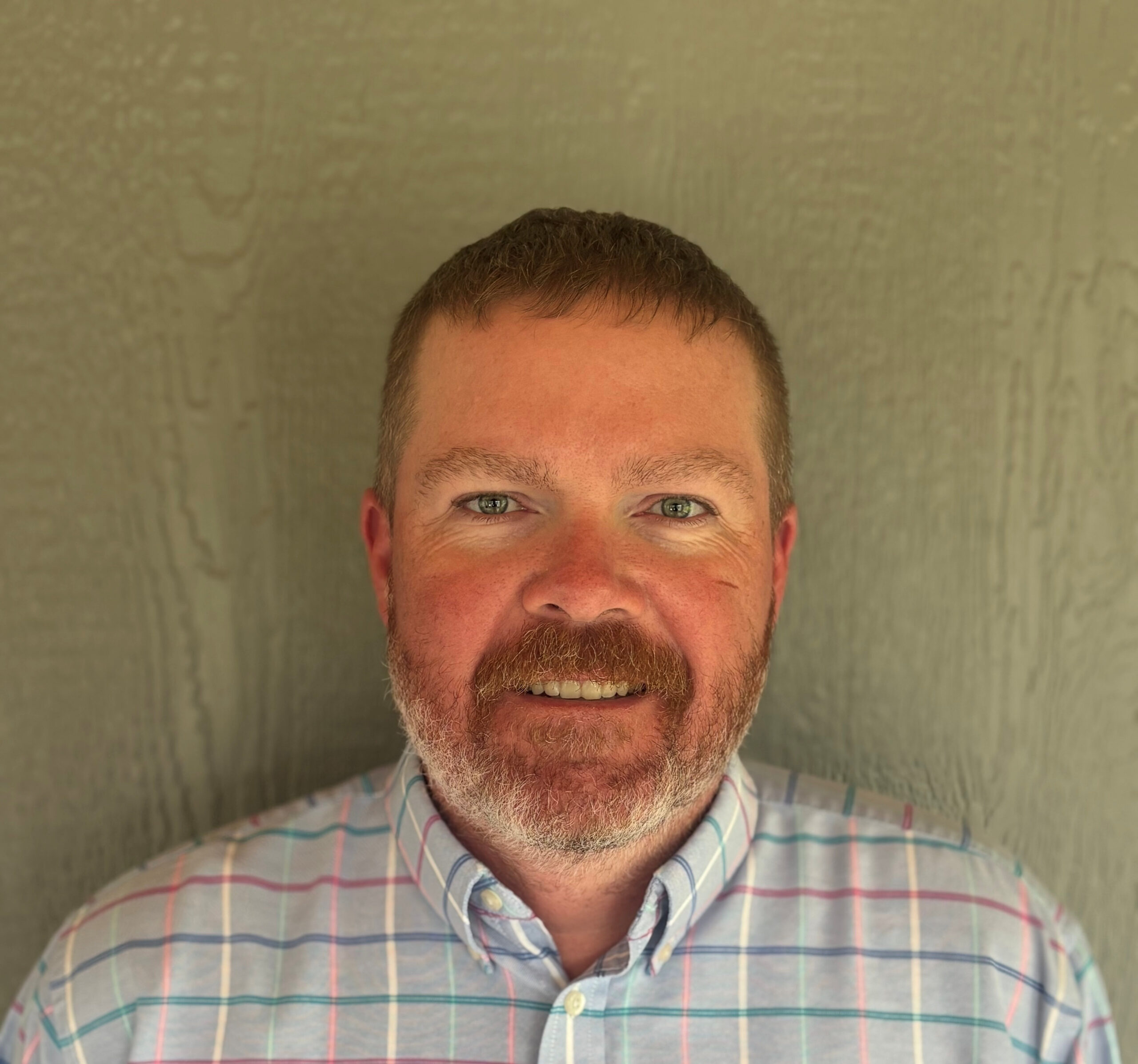 Russell Bredeson headshot